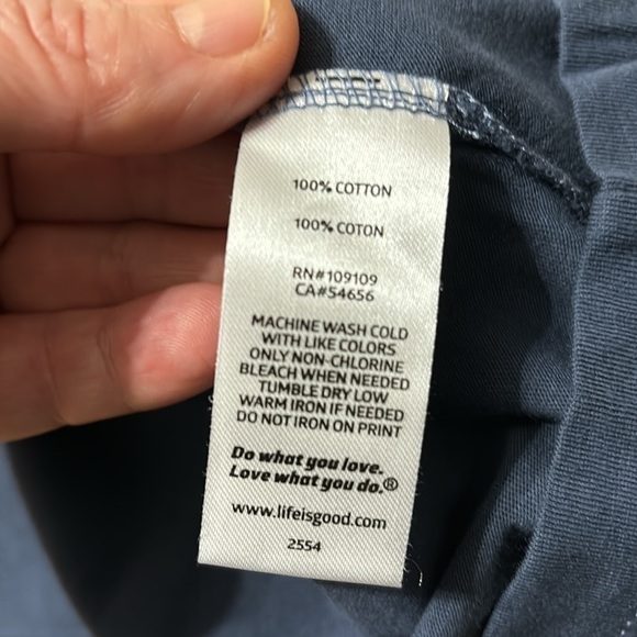 NWT! LIFE IS GOOD MEN'S LARGE Vintage NAVY BLUE JAKE & Rocket RIDE ON Sled Tee - Picture 12 of 13